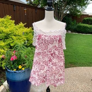 Simi Sue pink floral &  lace top Size M